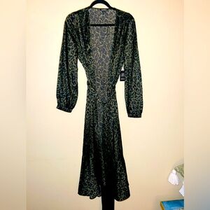 NWT Satin Leopard Print Belted Wrap Kimono Dress